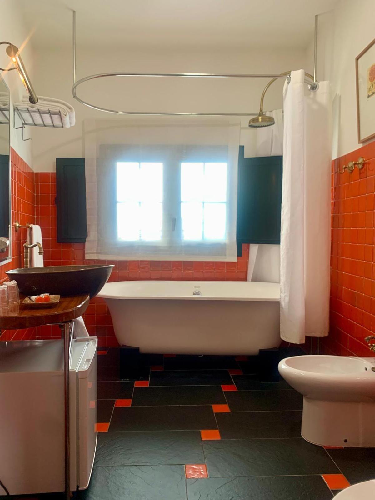 קוניל דה לה פרונטרה Hostal Casa Alborada מראה חיצוני תמונה
